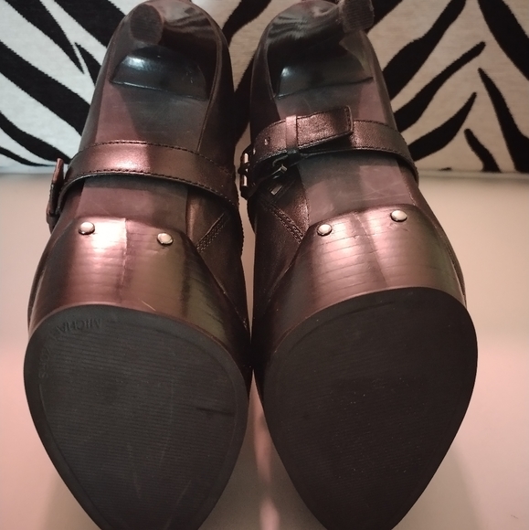 Michael Kors platform stiletto studded ankle boot - Picture 4 of 4